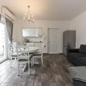  Apartamento House Niko M With 6 Croacia